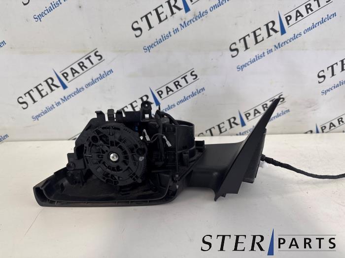 Buitenspiegel links van een Mercedes CLA, Auto-onderdelen, Spiegels, Mercedes-Benz, Gebruikt, 3 maanden garantie, Ophalen of Verzenden