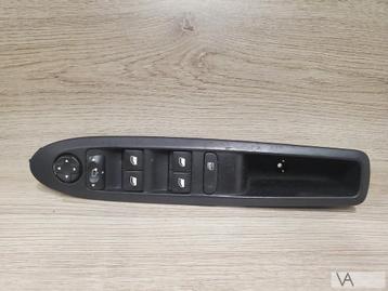 Citroen C4 2009 tot 2016 raamschakelaar links 96657050zd €30 beschikbaar voor biedingen