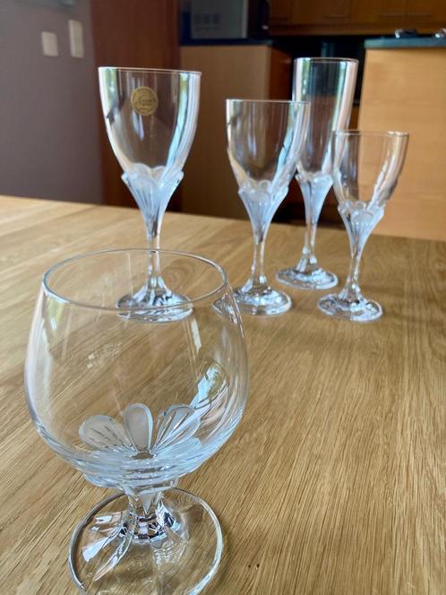 Vintage 59-delig glasservies – Cristal d'Arques Granville, Huis en Inrichting, Keuken | Servies, Zo goed als nieuw, Glas of Glazen
