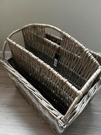 Rieten mand j-line, Huis en Inrichting, Ophalen, Mand, Zo goed als nieuw, Riet