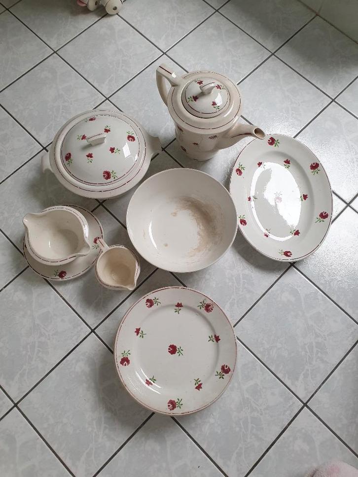 Vintage Servies Roosjes, Antiek en Kunst, Antiek | Servies los, Ophalen