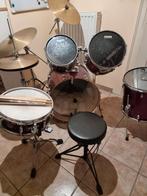 paars drumstel voor beginners.Gekocht bij Adams (Ittervoort), Muziek en Instrumenten, Ophalen, Zo goed als nieuw