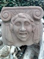 Stenen antiek ornament, Tuin en Terras, Tuinbeelden, Steen, Zo goed als nieuw, Ophalen