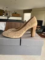 Schoenen, Ophalen, Beige, Pumps
