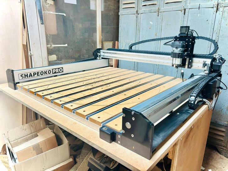 CNC ROUTER, Doe-het-zelf en Bouw, Gereedschap | Freesmachines, Gebruikt, Elektrisch, Bovenfrees, Ophalen of Verzenden