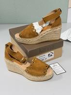 Espadrilles Kanna à talon compensé en daim beige camel, 37, Vêtements | Femmes, Chaussures, Neuf, Espadrilles, Enlèvement ou Envoi