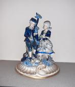 Statue en porcelaine avec cachet, âgée d'au moins 60 ans, Ga, Enlèvement