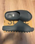 Yeezy Slide Slate Marine, Kleding | Heren, Schoenen, Slippers, Nieuw, Ophalen of Verzenden, Adidas Yeezy