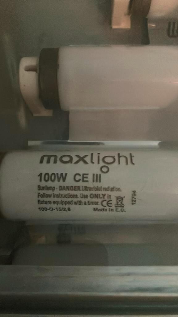 Lampen zonnebank 176cm 24stuks, Elektronische apparatuur, Zonnebanken en Gezichtsbruiners, Gebruikt, Zonnebank dubbelzijdig, 15 lampen of meer