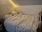 Wit bed met spijlen 160 cm breed met lattenbodem, Huis en Inrichting, Slaapkamer | Bedden, Ophalen, Gebruikt