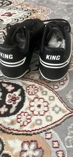 Puma king voetbalschoen maat 41, Schoentjes, Puma, Nieuw, Ophalen of Verzenden