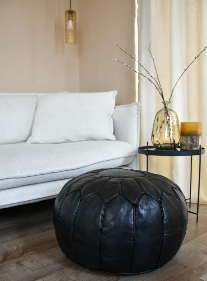 handgemaakte leren poef XL - zwart - stevig gevuld, Huis en Inrichting, Zetels | Voetbanken en poefs, Nieuw, 50 tot 75 cm, 50 tot 75 cm