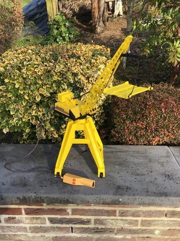 Grue 66 cm avec télécommande  beschikbaar voor biedingen