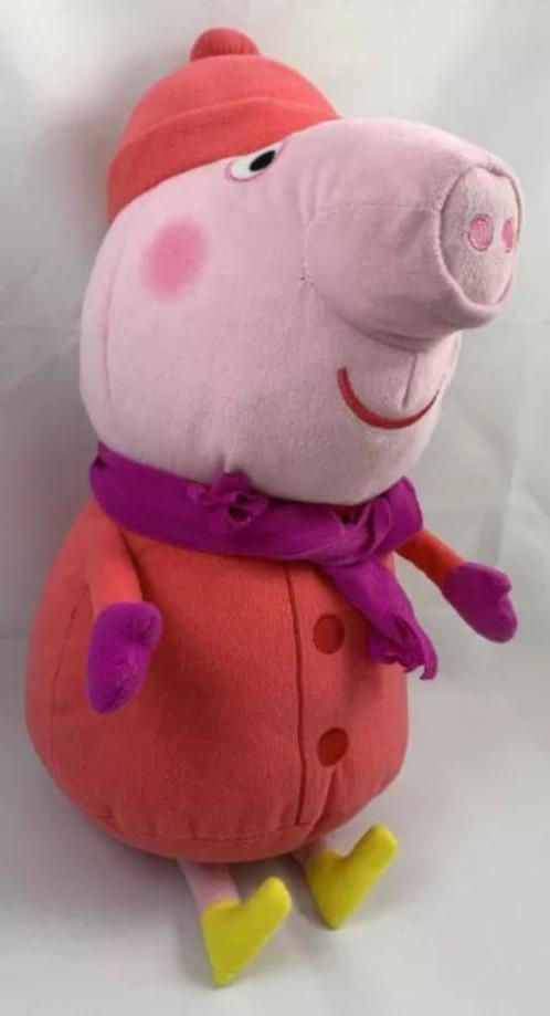 Peppa pig Hasbro pluche knuffel pop 50cm Winter editie groot, Kinderen en Baby's, Speelgoed | Knuffels en Pluche, Zo goed als nieuw