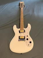 Univox hi-flier phase 4 (mosrite model by eastwood), Muziek en Instrumenten, Snaarinstrumenten | Gitaren | Elektrisch, Ophalen