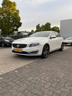 Volvo v60 plug-in hybride 2.4 d, Auto's, Automaat, Euro 5, Wit, Leder