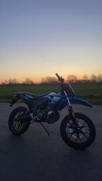 Derbi Senda Xtreme 50cc Limited Edition, Fietsen en Brommers, Brommers | Derbi, 6 versnellingen, Ophalen of Verzenden, 50 cc, Klasse B (45 km/u)