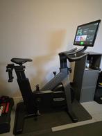 Technogym Bike met 22" touchscreen, Sport en Fitness, Ophalen, Spinningfiets, Rug, Zo goed als nieuw