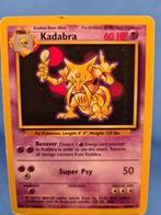 Kadabra 32/102 - Base, Hobby en Vrije tijd, Verzamelkaartspellen | Pokémon, Verzenden, Zo goed als nieuw