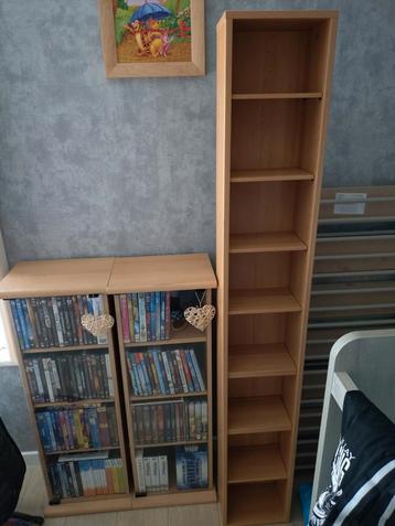 3 dvd / cd / PS4 / Xbox / Nintendo switch rekken samen €15 beschikbaar voor biedingen