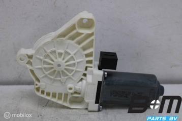 Raammotor linksvoor VW Arteon 5Q4959801B beschikbaar voor biedingen