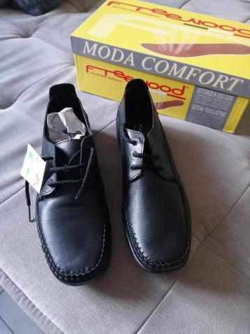 Chaussures homme 43