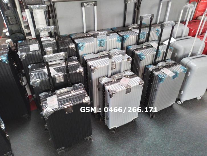 Nouveau Model 2025 Set de 3 Valises, Bijoux, Sacs & Beauté, Valises, Neuf, Plastique dur, 70 cm ou plus, 55 cm ou plus, Roulettes