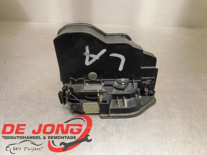 Deurslot Mechaniek 4Deurs links-achter van een BMW 1-Serie, Auto-onderdelen, Carrosserie, BMW, Gebruikt, 3 maanden garantie, Ophalen of Verzenden