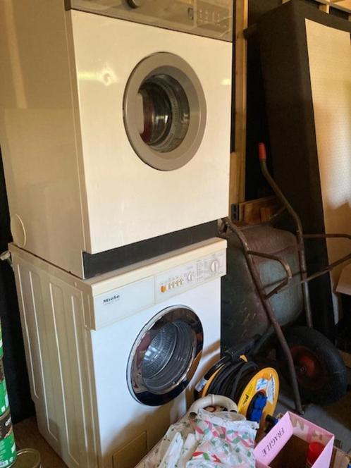 wasmachine MIELE en droogkast BAUKNECHT, Elektronische apparatuur, Wasmachines, Gebruikt, Voorlader, 6 tot 8 kg, 1200 tot 1600 toeren