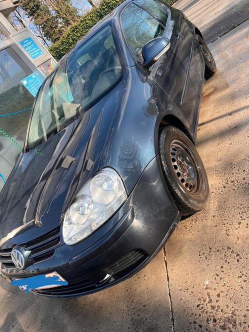A vendre golf 5, Auto's, Volkswagen, Particulier, Golf, ABS, Achteruitrijcamera, Airbags, Boordcomputer, Centrale vergrendeling