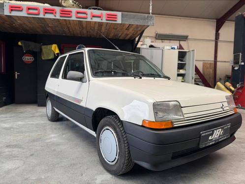 Renault r5 KLAAR OM IN TE SCHRIJVEN ‼️, Auto's, Oldtimers, Particulier, Renault, Benzine, Berline, 3 deurs, Handgeschakeld, Wit