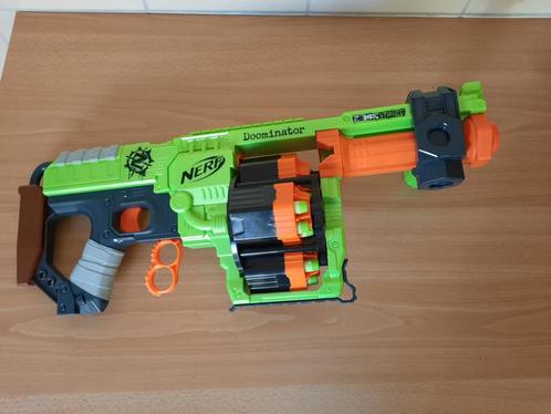 Nerf Zombie Strike Doominator, Kinderen en Baby's, Speelgoed | Buiten | Actiespeelgoed, Zo goed als nieuw, Ophalen of Verzenden