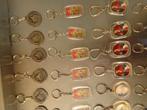 meer dan 100 vintage sleutelhangers uit de jaren 60 en 70, Verzamelen, Ophalen