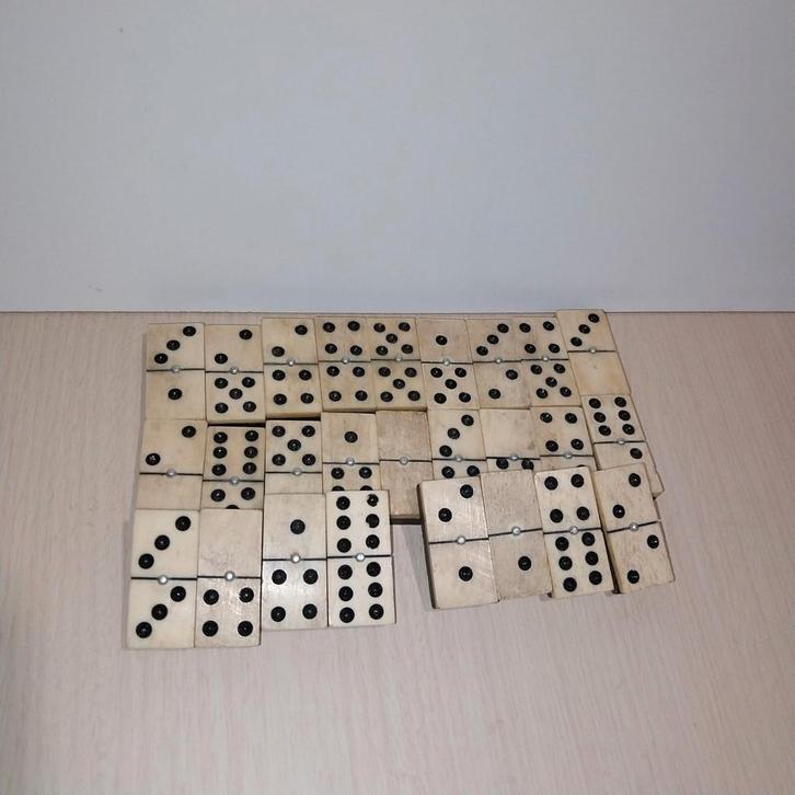 Antieke vintage domino set – been & hout – ca. 1900, Antiek en Kunst, Antiek | Speelgoed, Ophalen