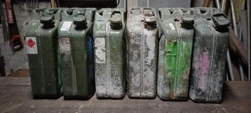Jerricans carburant 20l beschikbaar voor biedingen