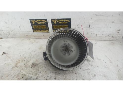 Kachel Ventilatiemotor van een Mitsubishi Space Star, Auto-onderdelen, Overige Auto-onderdelen, Mitsubishi, Gebruikt, 3 maanden garantie
