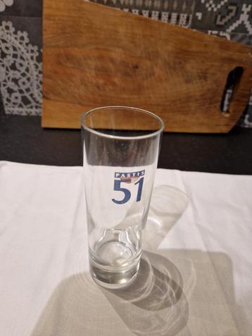 Verre pastis 51 disponible aux enchères