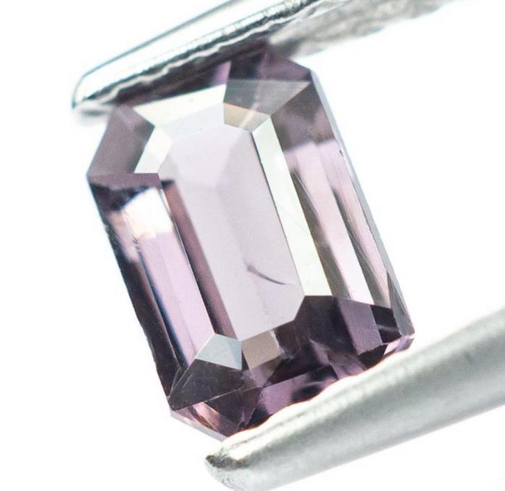 Natuurlijke Spinel Diamant, Handtassen en Accessoires, Edelstenen, Nieuw, Ophalen