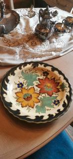Assiettes début XXe 45cm et 40cm, Ophalen