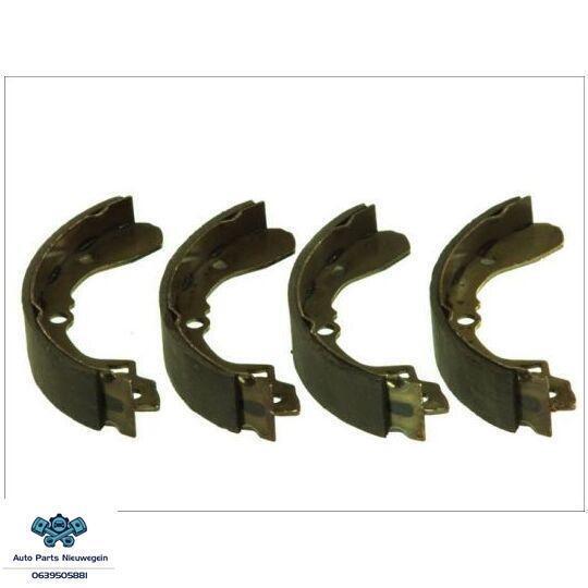 Remschoenen set Mazda 323 (BG) BSY6-26-38Z, Auto-onderdelen, Remmen en Aandrijving, Mazda, Nieuw, Ophalen of Verzenden