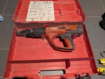 cloeuse Hilti DX460 beschikbaar voor biedingen