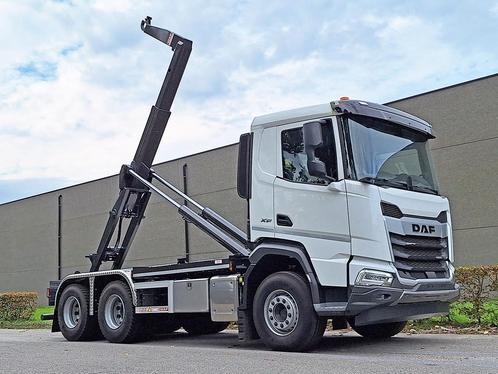 ST880, Auto's, Vrachtwagens, Particulier, DAF, Diesel, Euro 6, Automaat, Wit, Achterwielaandrijving, BTW verrekenbaar
