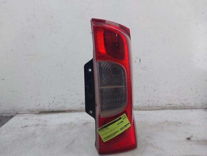 FEU ARRIÈRE DROIT Fiat Fiorino (225) (|01353205080|), Autos : Pièces & Accessoires, Éclairage, Fiat, Utilisé