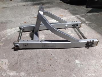 Achterbrug achtervork brug vork SS Supersport Superlight beschikbaar voor biedingen