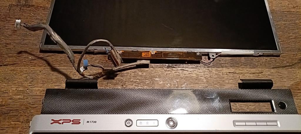 Beeldscherm vintage Dell XPS M130 zeldzaam model, Computers en Software, Vintage Computers, Ophalen