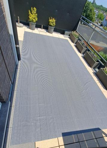 tent tapijt  250 x 520 cm beschikbaar voor biedingen