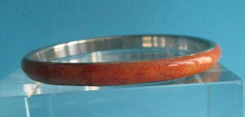KA01:Koraal uit de jaren eind’70-Staal-8mm-binnenmaat 6,7cm, Handtassen en Accessoires, Kettingen, Nieuw, Steen of Mineraal, Rood