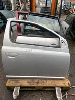 Toyota Tairs 2003 grijze voordeur, Ophalen, Toyota, Deur