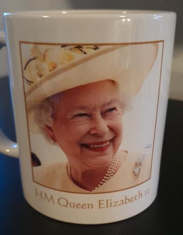 Mug Reine Elizabeth II beschikbaar voor biedingen