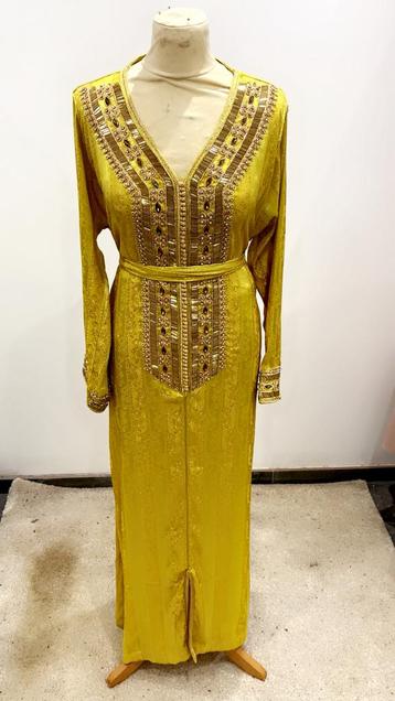 Joli caftan, Neuf, Autre, Taille 38/40 (M), Enlèvement ou Envoi